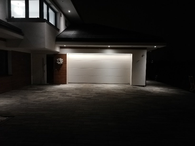 oświetlenie garażu